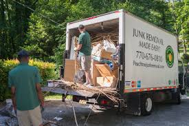 Best Mattress Disposal  in Earlham, IA